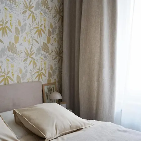 아파트 Krasny Apartman U Centra Prahy *